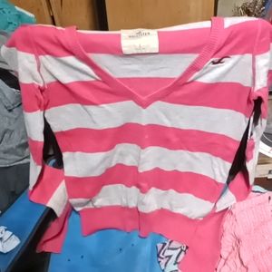 Hollister sweater